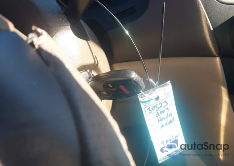 2007 Honda Accord 2.4 Ex z USA, uszkodzony, nr VIN 1HGCM56857A062382